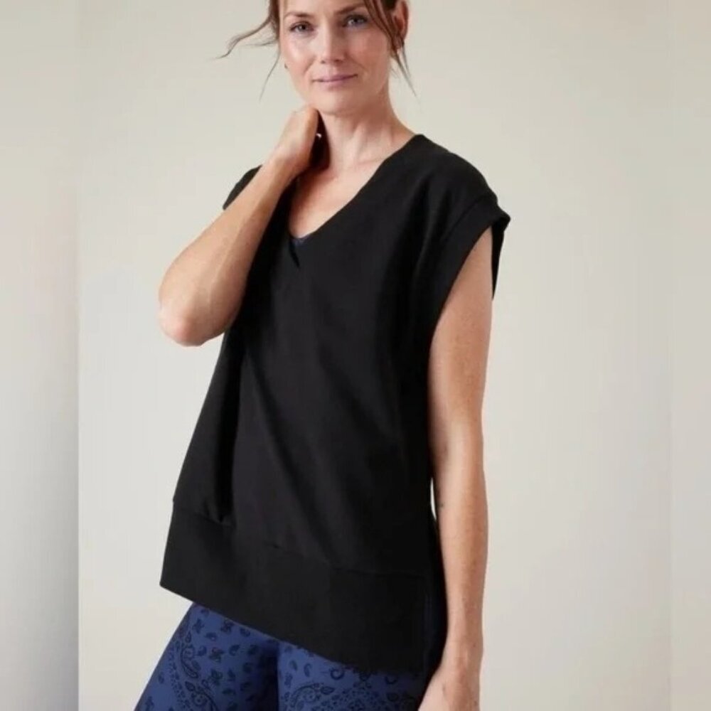 NWT Athleta Retroterry V Neck Sleeveless Sweatshirt Black XS